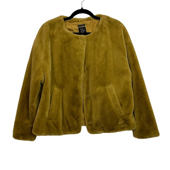 Zara TRF Collection Mustard Yellow Teddy Button Up Jacket Size M women - Picture 3 of 11